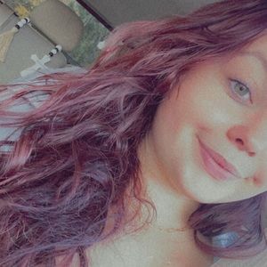 Meet your Posher, Valerie